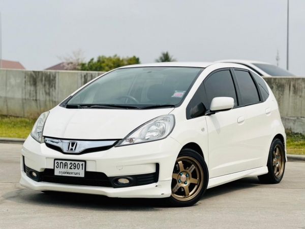 HONDA JAZZ 1.5V  A/T ปี 2012 ไมล์ 16x,xxx km.